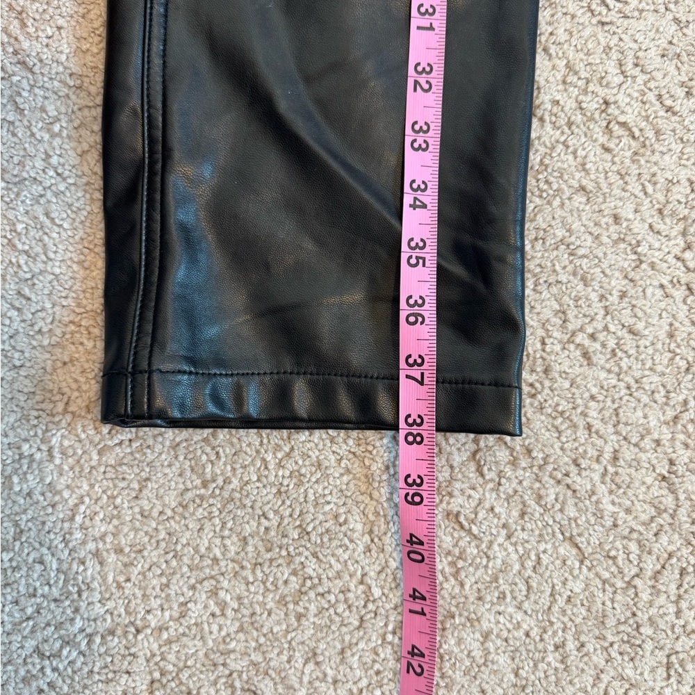 Abercrombie‎ & Fitch 90s Straight Ultra High Rise Faux Leather Pants Size 26/2 - Picture 12 of 12